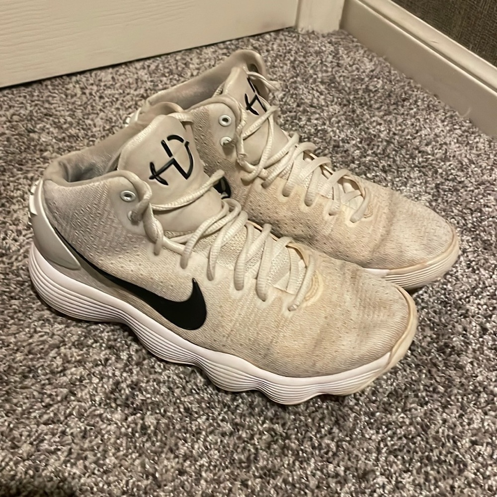 2017 Hyperdunks - image 1